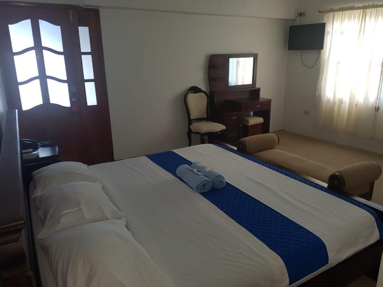 Hostal Cormorant Flightless Puerto Ayora (Galapagos Islands) Exterior foto